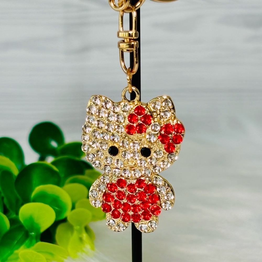 Hello Kitty Red Keychain/Bag Charm - Picture 5 of 10